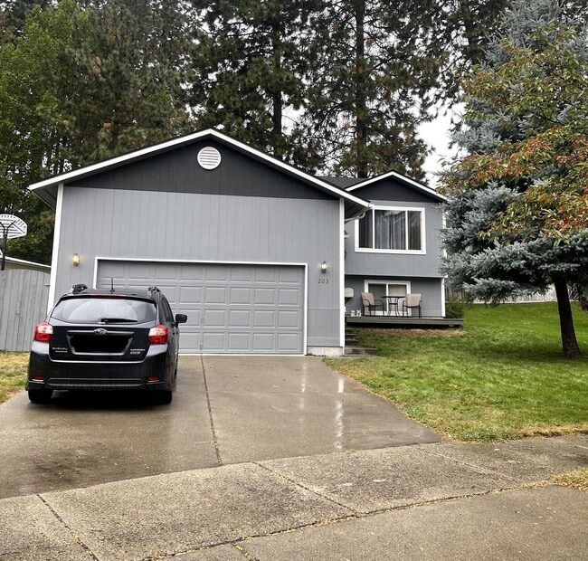 property at 203 S Riverwood Ct
