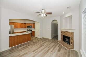 1254 Carlton Ridge Dr in Cordova, TN - Building Photo - Building Photo