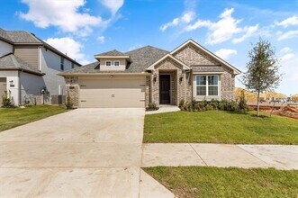 324 Amenduni Ln in Anna, TX - Building Photo - Building Photo