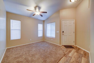 41375 W Cahill Dr in Maricopa, AZ - Building Photo - Building Photo