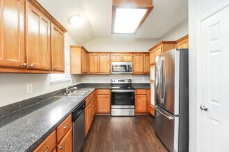 1528 Warwick Dr in Lancaster, TX - Building Photo - Building Photo