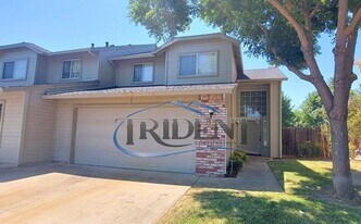 1670 Wildflower Cir in Yuba City, CA - Building Photo