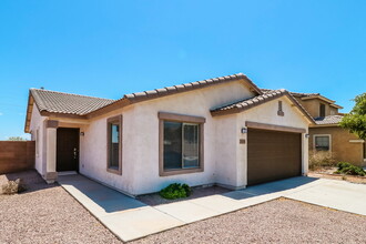 25675 W Satellite Ln in Buckeye, AZ - Building Photo - Building Photo