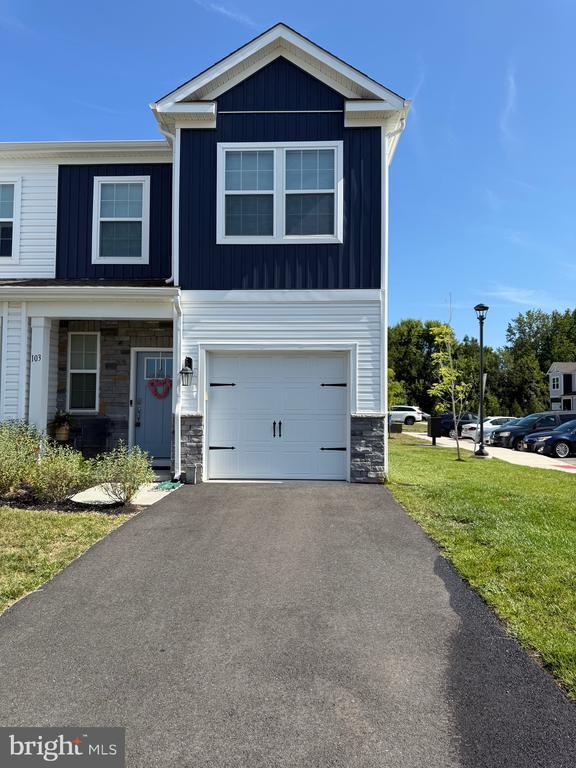property at 103 Alexander Wy
