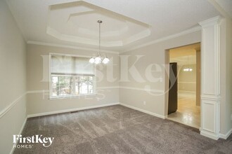 703 Hearthstone Crossing in Woodstock, GA - Foto de edificio - Building Photo