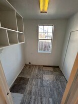 1103 Belew St in Irving, TX - Building Photo