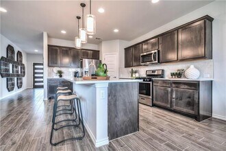 8605 Daisy Cutter Crossing in Georgetown, TX - Building Photo - Building Photo