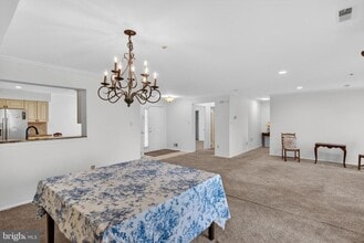 324 Tuvira Ln in Cherry Hill Township, NJ - Building Photo - Building Photo