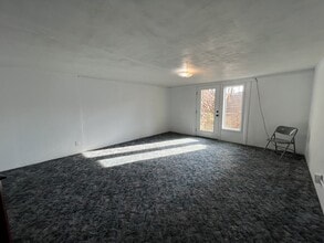 2405 Sunset Dr in Ontario, OR - Building Photo - Building Photo