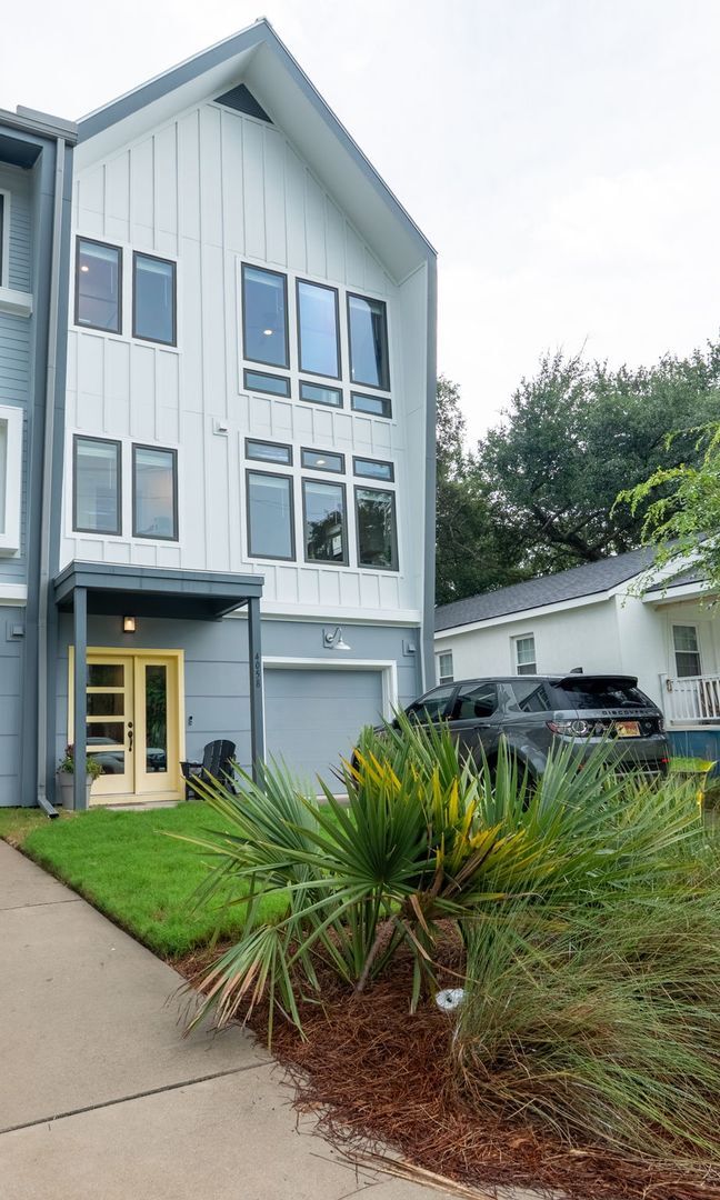 4058 S Rhett Ave in North Charleston, SC - Building Photo - Building Photo