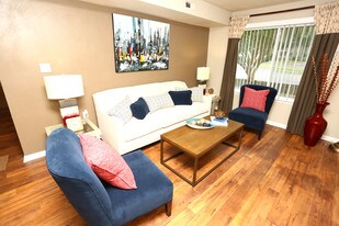 The Point at Beaufont in Richmond, VA - Building Photo