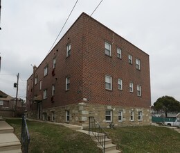 7408 - 7428 Alma St in Philadelphia, PA - Foto de edificio - Building Photo