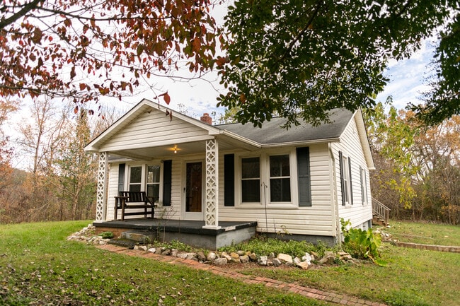 property at 4871 Ponderosa Rd