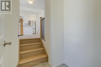1 Kings Hill Dr in Brampton, ON - Building Photo - Building Photo