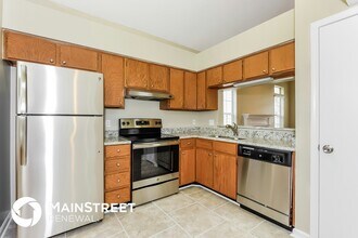 2013 Valley Dr in Goodlettsville, TN - Building Photo - Building Photo