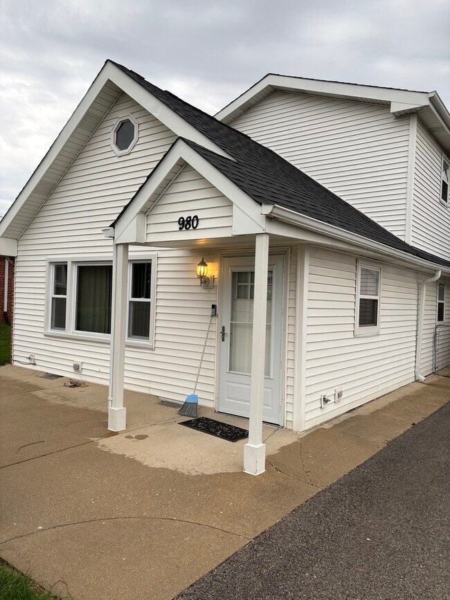 property at 980 County Line Rd