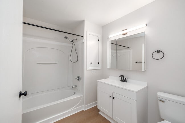Meadowbrook Estates in Fulton, NY - Foto de edificio - Interior Photo