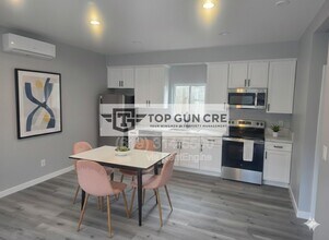 4864 Fond Du Lac Ct in San Diego, CA - Building Photo - Building Photo