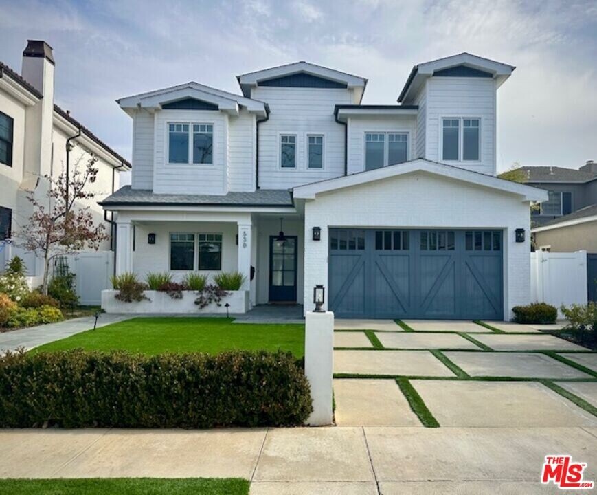 530 Arbramar Ave in Los Angeles, CA - Foto de edificio
