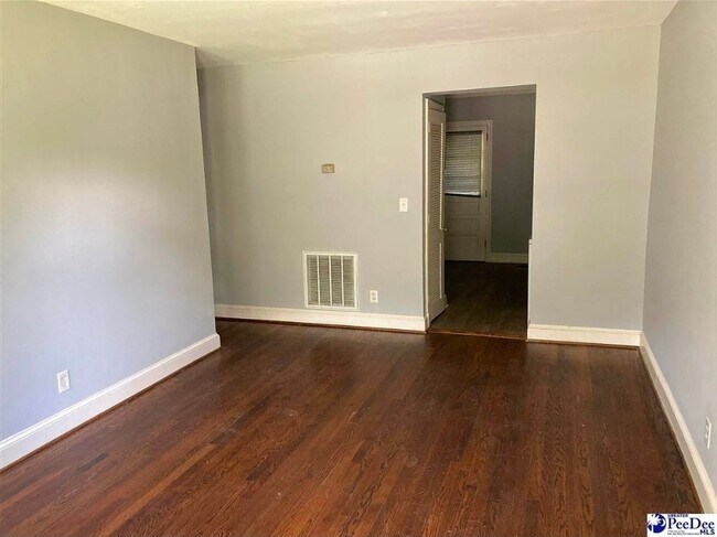 1509 State Rd S-21-394 in Florence, SC - Building Photo - Building Photo