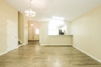 5864 Brouse Dr in Indianapolis, IN - Building Photo - Building Photo