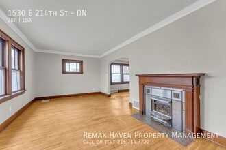 1530 E 214th St in Euclid, OH - Building Photo - Building Photo