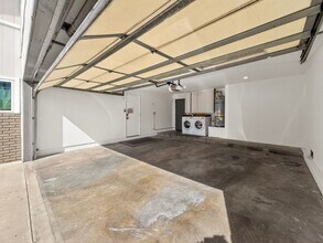 13626 Cerise Ave in Hawthorne, CA - Building Photo - Building Photo