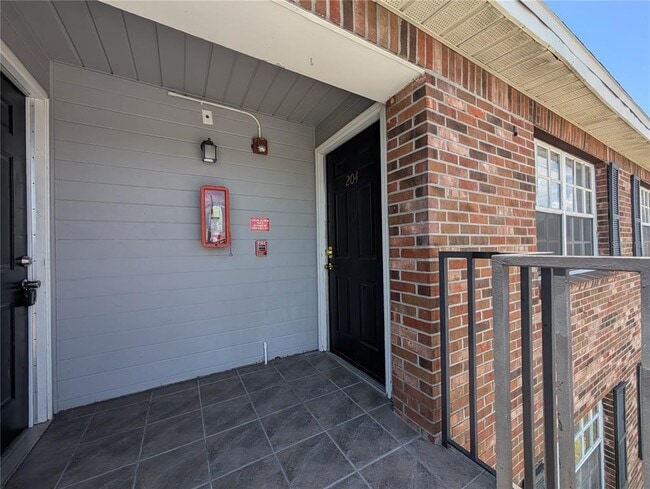 6415 S Roberts Ave in Tampa, FL - Building Photo - Building Photo