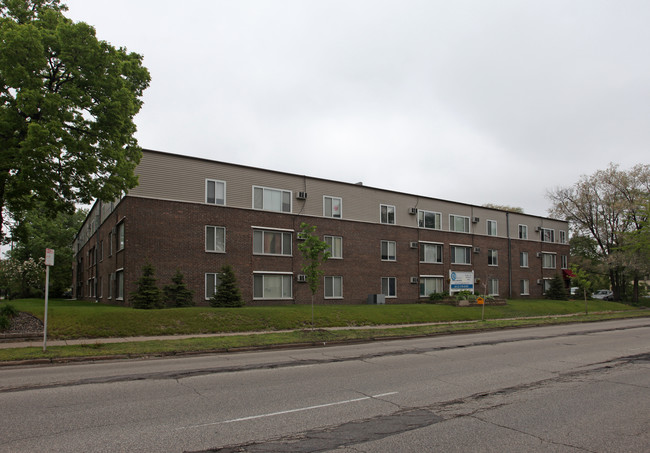 Remmington Campus Apartments