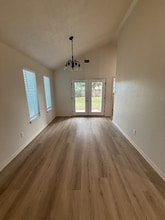 2129 Country Meadows Dr in Clovis, NM - Building Photo - Building Photo