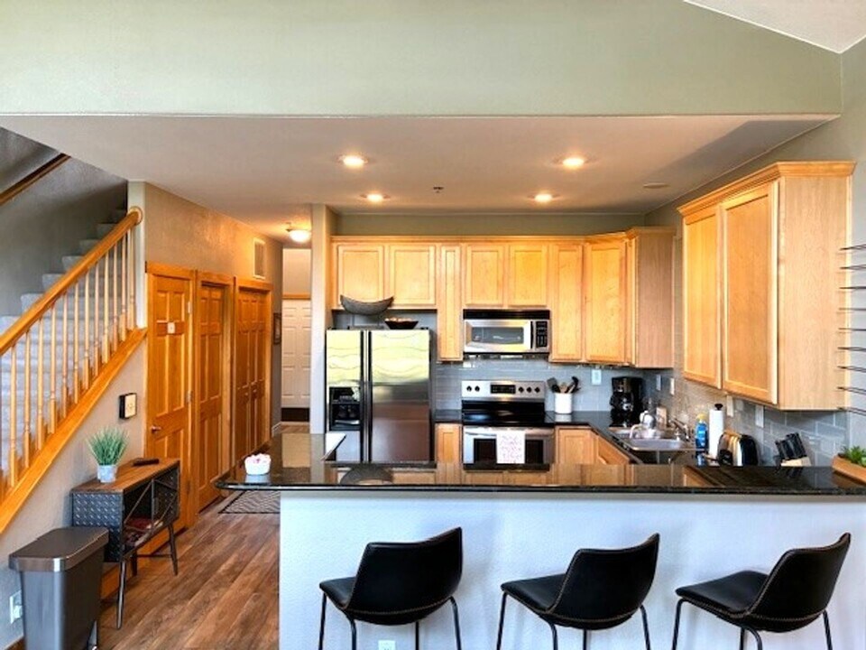 135 Main St in Dillon, CO - Building Photo