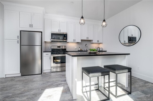 property at 32 Pulaski St