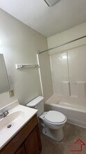 157 Bybee Woods Dr in McMinnville, TN - Building Photo - Building Photo