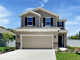 954 Heavenly Dr in St. Cloud, FL - Building Photo