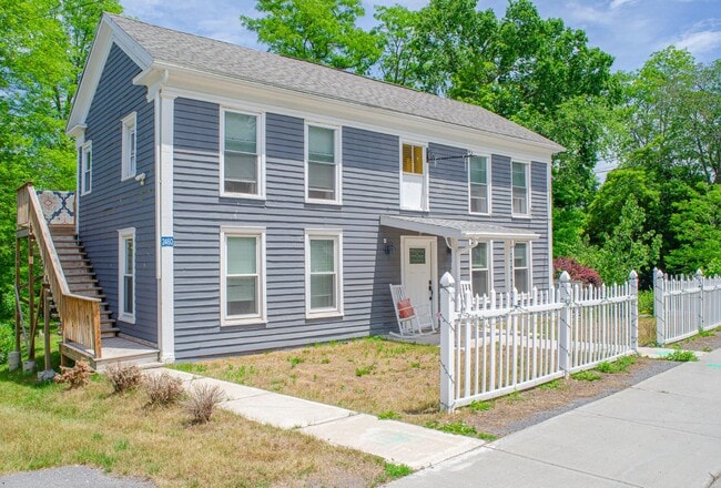 2460 NY-145 in East Durham, NY - Building Photo - Building Photo