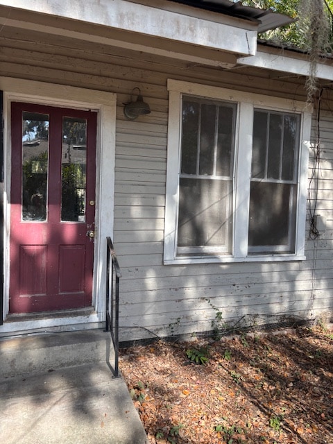 property at 904 Lilly St