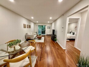 130 N Kensico Ave in White Plains, NY - Building Photo - Building Photo