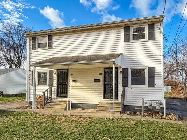 property at 1614 Maine Ave