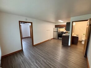 Town's Edge Apartments in Madison, WI - Foto de edificio - Building Photo