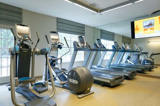 Deerwood Apartments in Houston, TX - Building Photo - Interior Photo