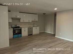 485 S 9th St, Unit 487 in Lebanon, OR - Building Photo - Building Photo