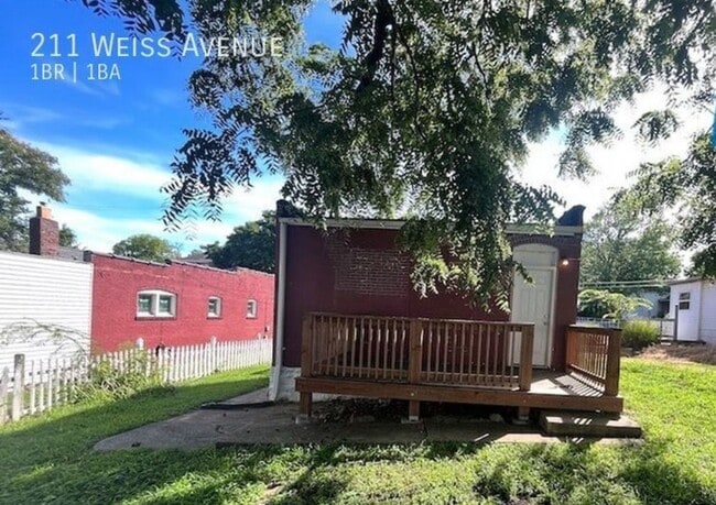 211 Weiss Ave in St. Louis, MO - Building Photo - Building Photo