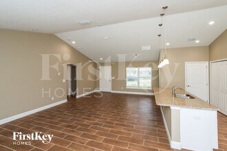 770 Grandeur St SE in Palm Bay, FL - Building Photo - Building Photo