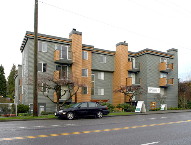 Fauntleroy Landing Apartments in Seattle, WA - Building Photo - Building Photo