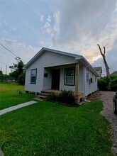 2806 Nettleton St in Houston, TX - Building Photo - Building Photo