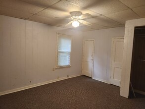 108 E Main St in Havana, IL - Building Photo - Building Photo
