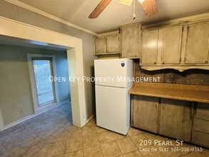 209 Pearl St in Dothan, AL - Building Photo - Building Photo