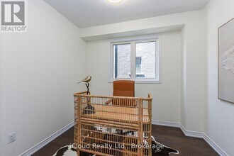 114 Thicketwood Ave in Barrie, ON - Building Photo - Building Photo