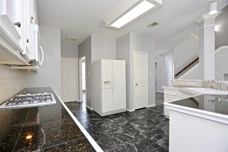 2515 Hyland Park in Houston, TX - Building Photo - Building Photo