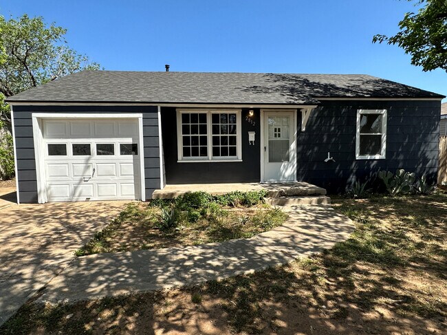 property at 2812 40th St